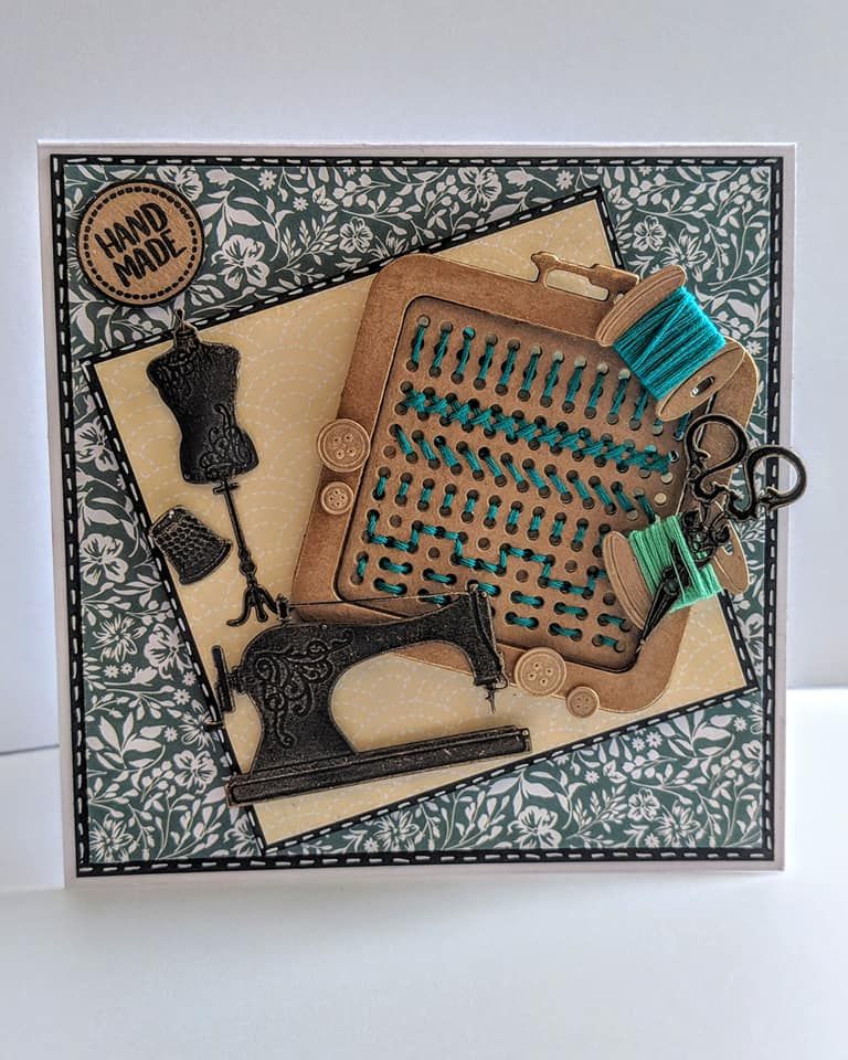 Sara Signature Sew Lovely Metal Die - Seamstress