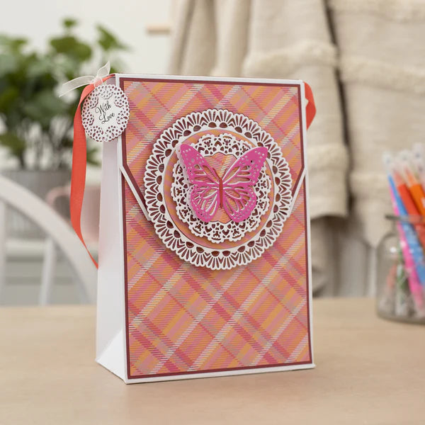 Gemini Lace Nesting Die - Lace Doily Frames
