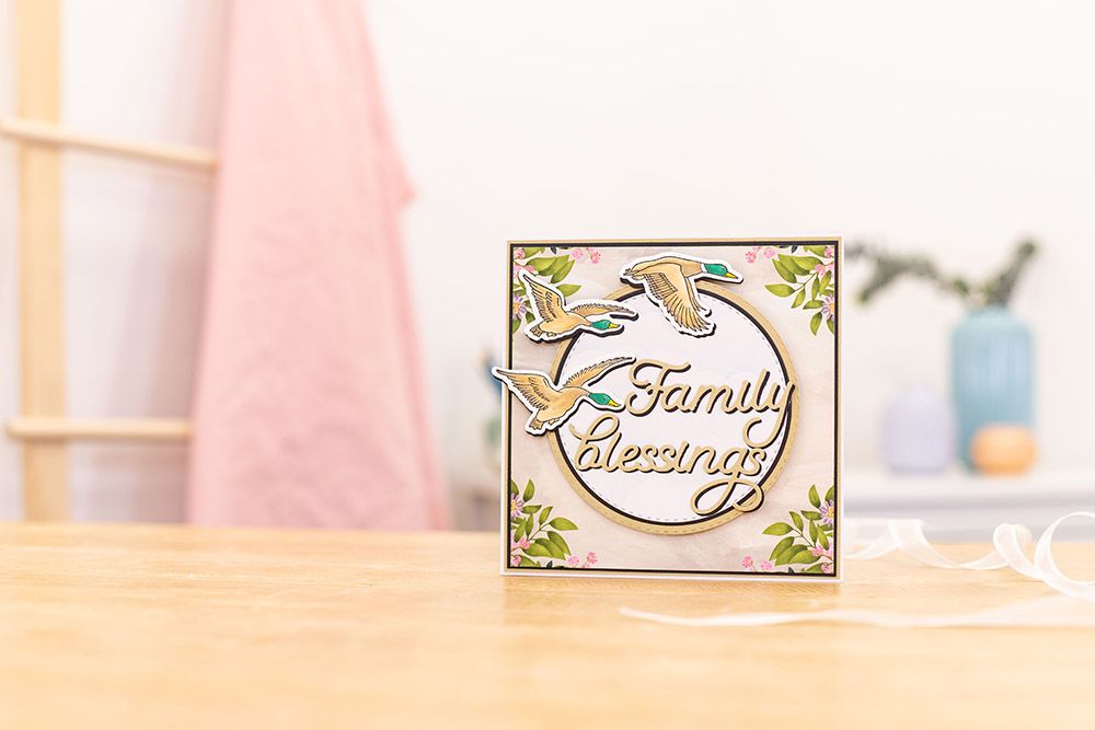 Natures Garden Farmhouse Stamp & Die - Flying By To Say Hi