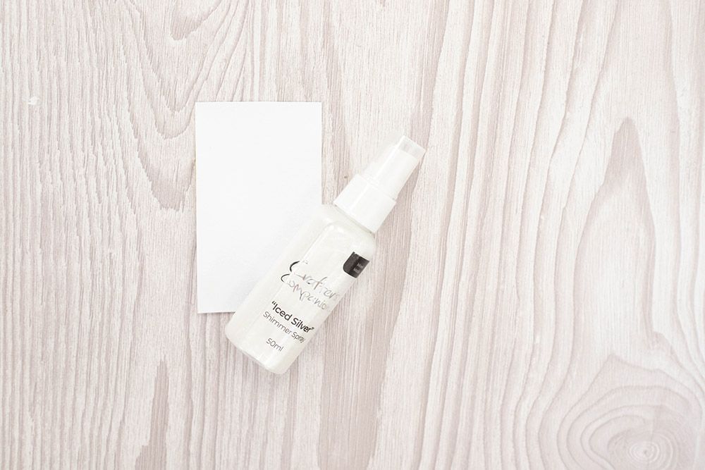 Crafters Companion Shimmer Spray - Iced Silver