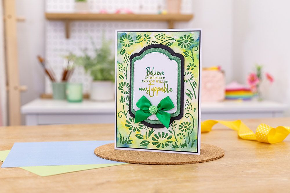 Gemini 3-in-1 Create a Card Die - Daisies & Dragonflies