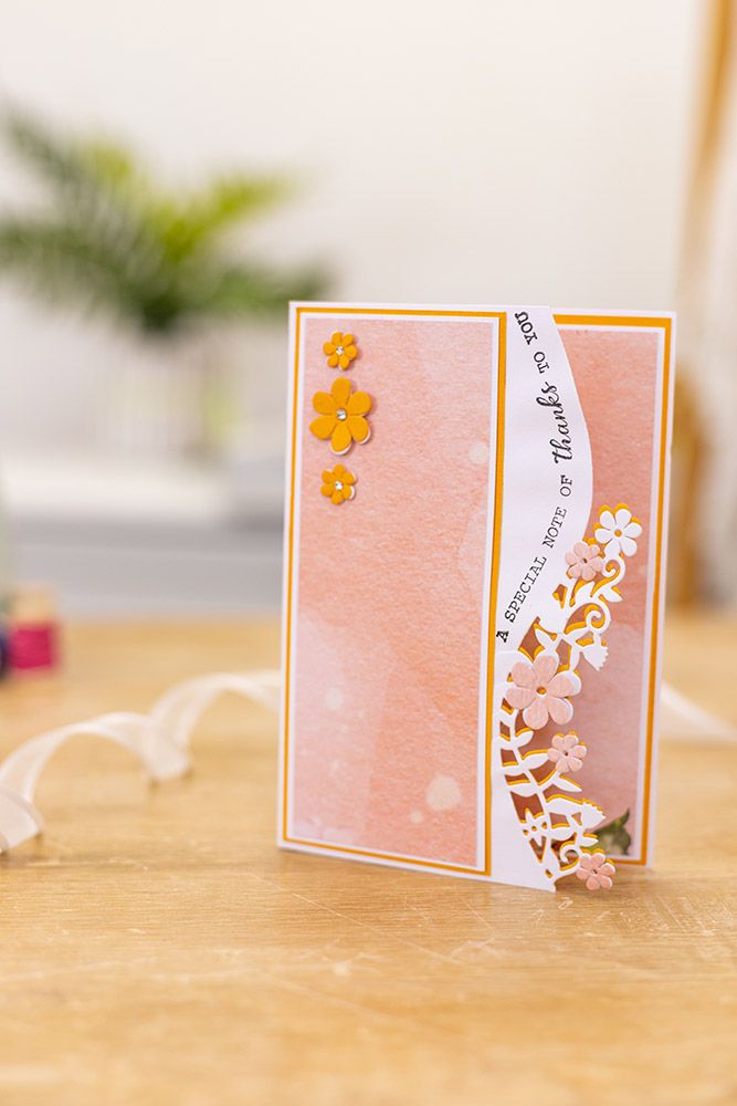 Gemini Stamp and Die - Cute Florals