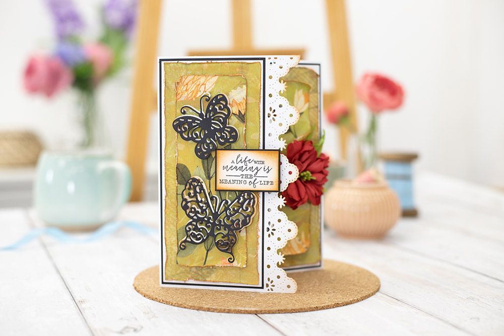 Sara Signature Country Lane Clear Acrylic Stamp - Live, Love, Grow