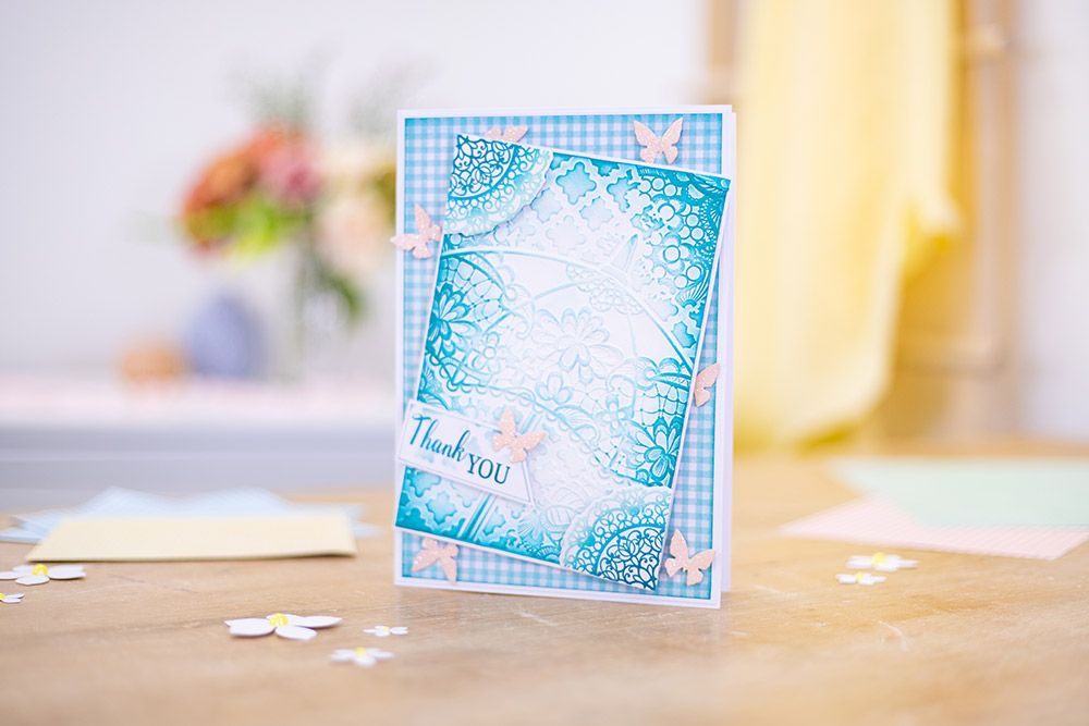 Sara Signature Garden Party 5x7 3D Embossing Folder - Vintage Parasol