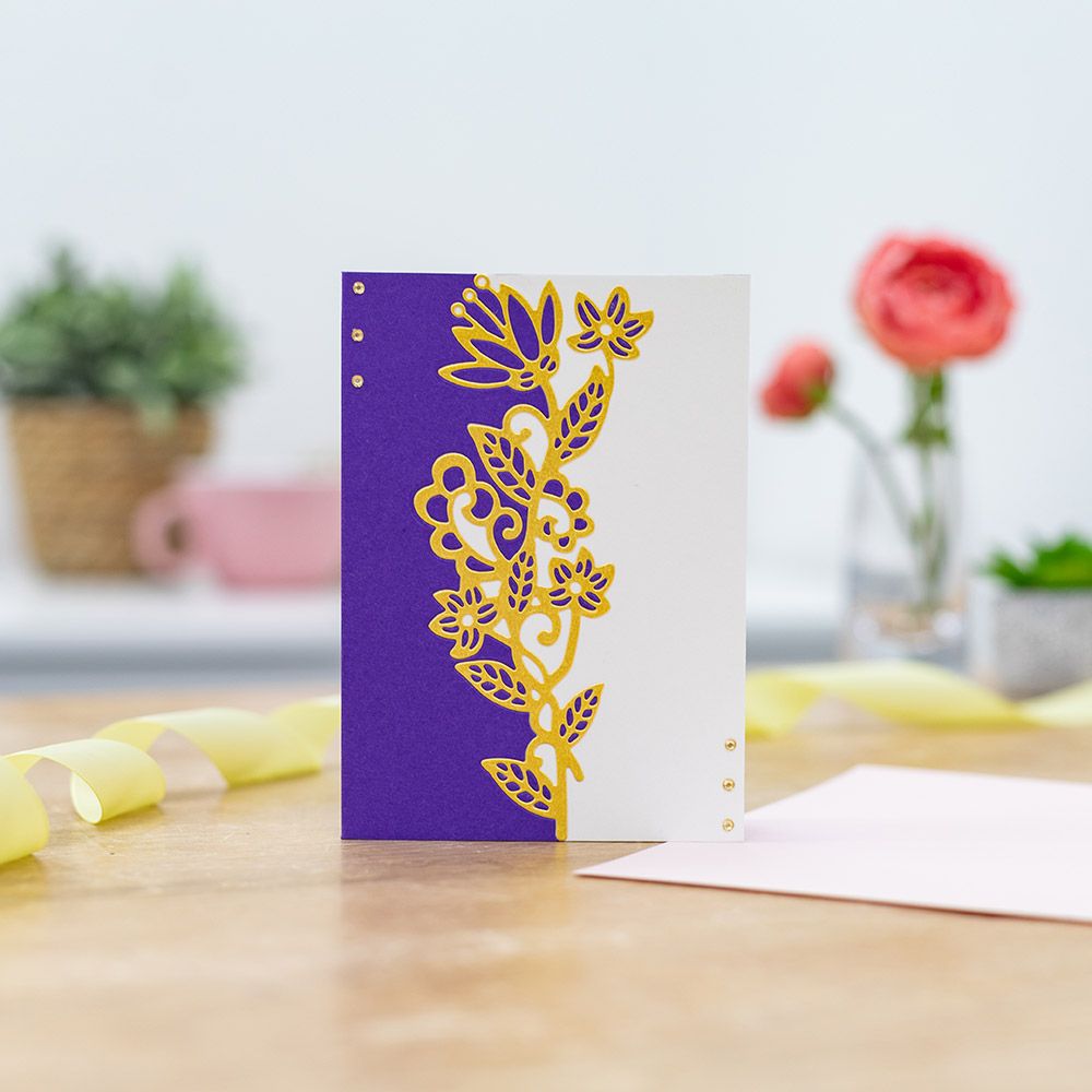 Gemini Grande Swirls Edge Element Die - Timeless Florals