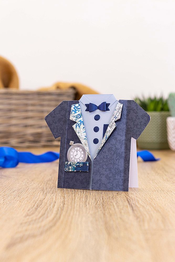 Gemini Create a Card Die - Best Dressed