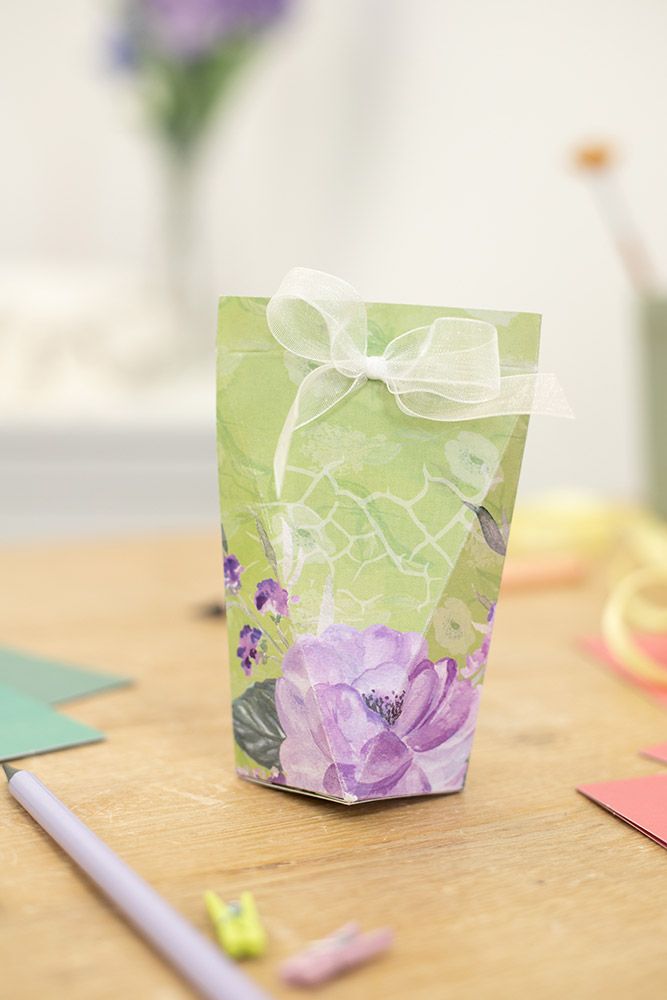 CC - 12"x12" Paper pad - Sage & Purple Florals