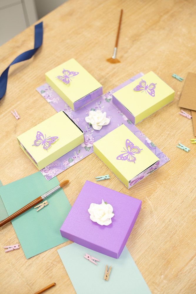 CC - 12"x12" Paper pad - Sage & Purple Florals