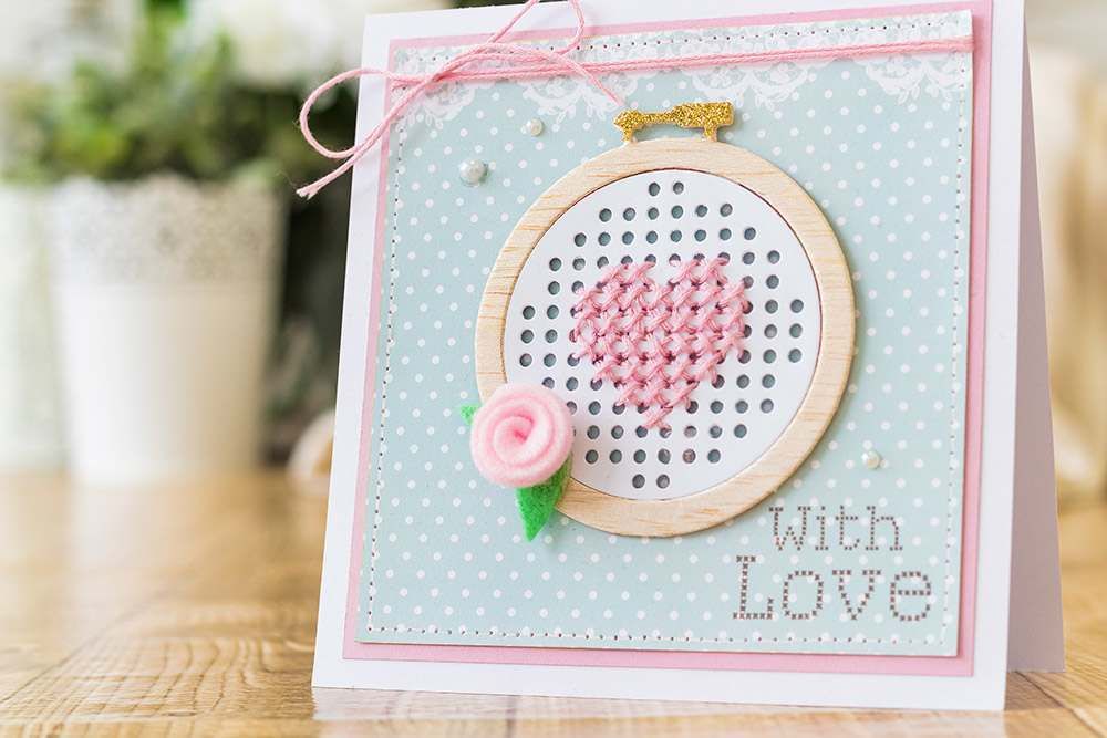 Sara Signature Sew Lovely Multi Media Die - Circle Cross Stitch Hoop
