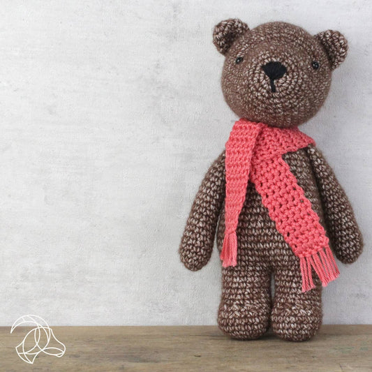 Hardicraft USA - DIY Crochet Kit - Bobbi Bear