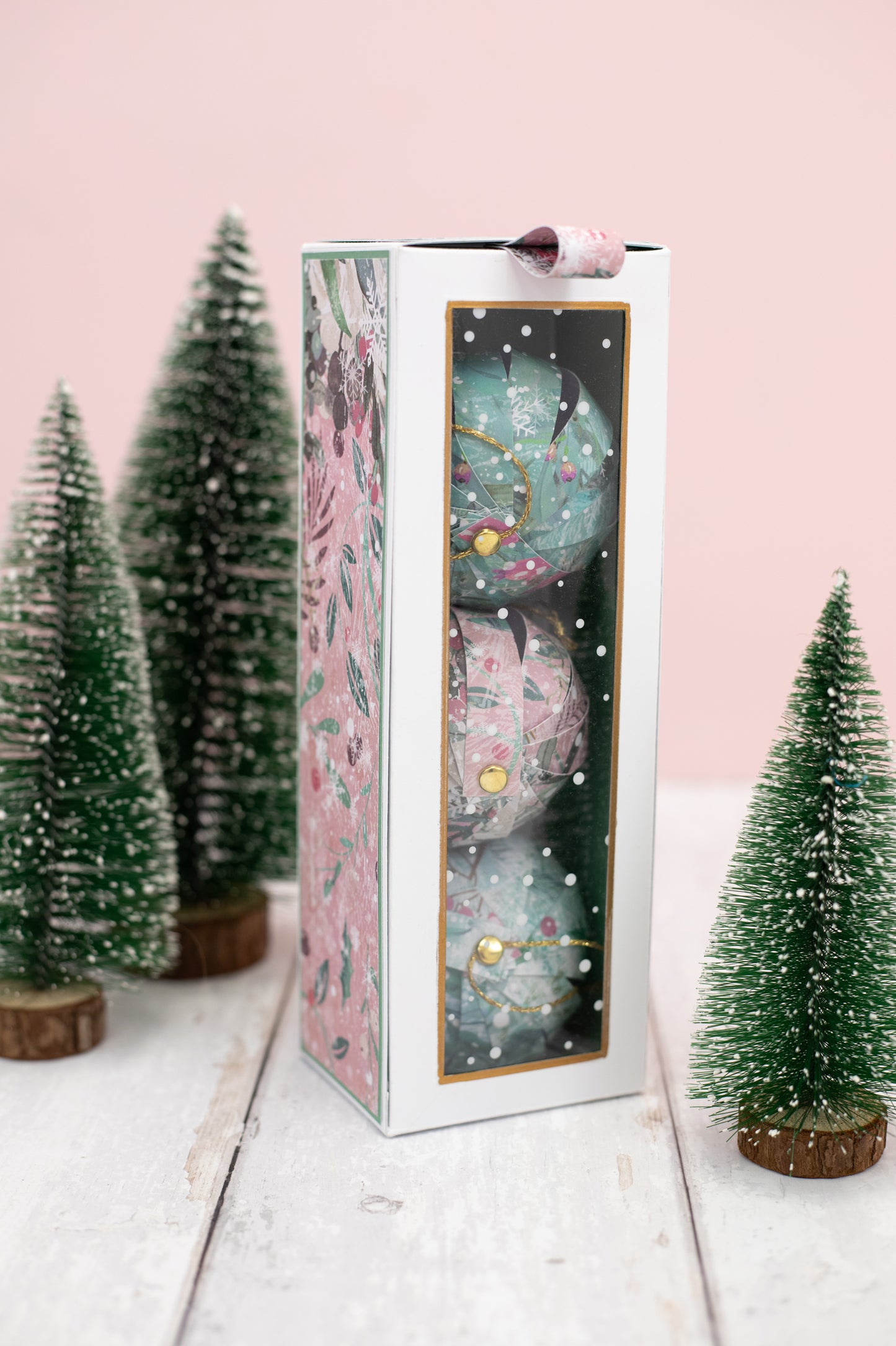 My Special Christmas Papers Box - 6” x 6”