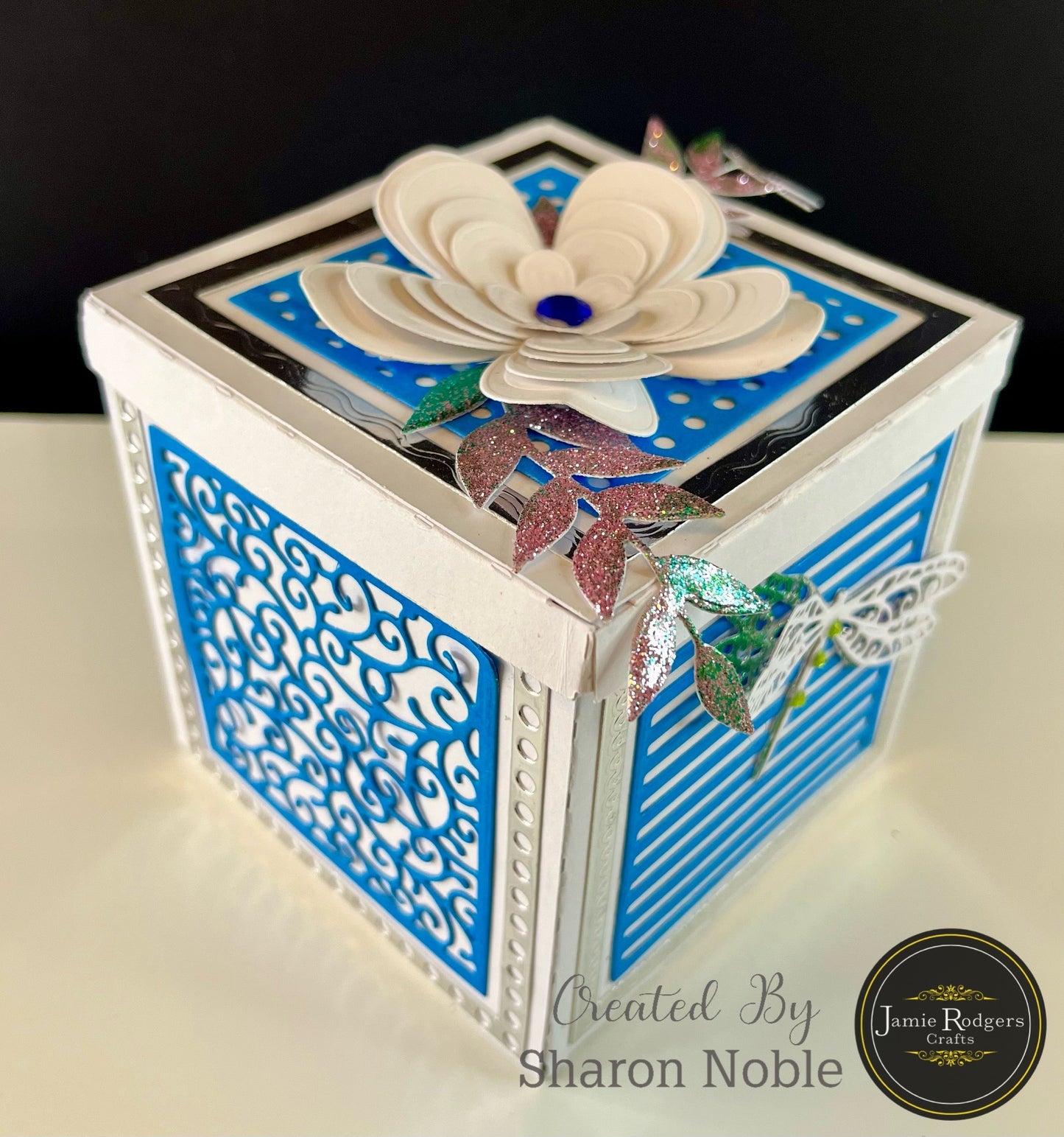 Jamie Rodgers Crafts Striped Square Tile Die Set