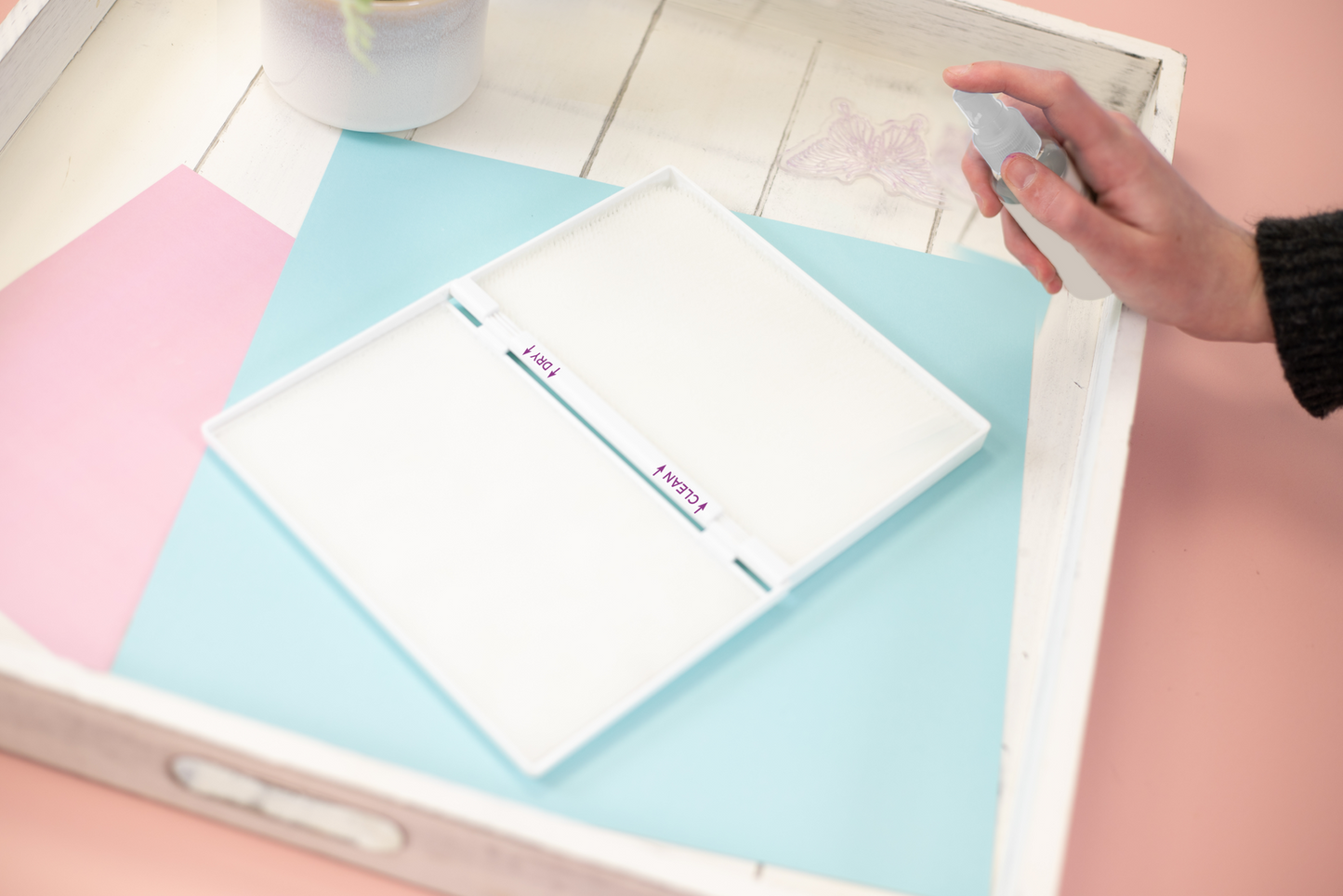 Crafter’s Companion - Stamp Cleaning Station