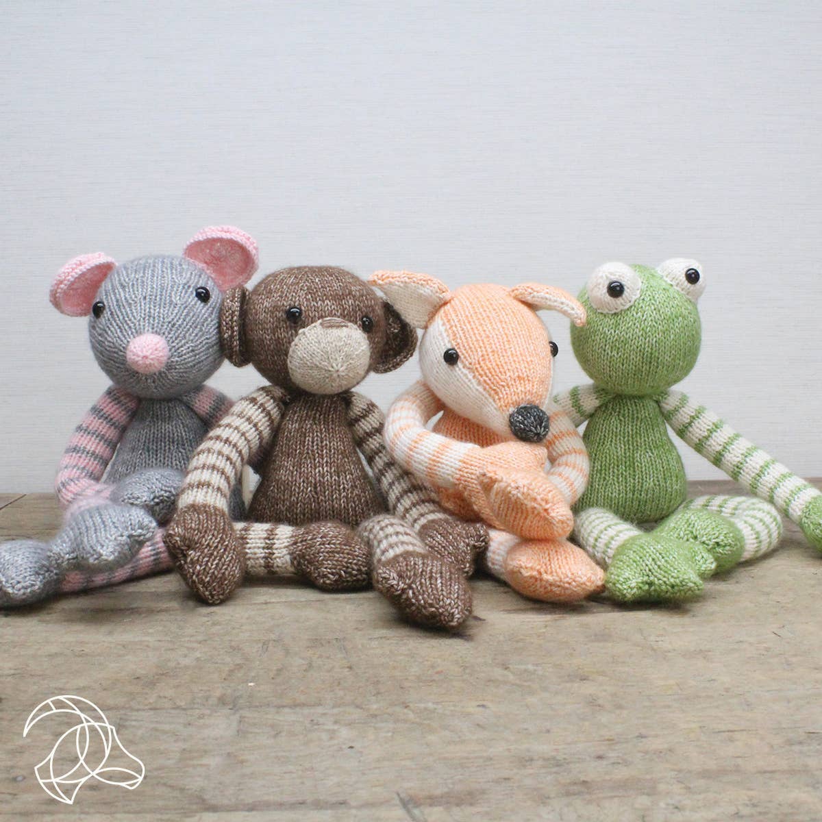 Hardicraft USA - DIY Knitting Kit - Tinus Frog