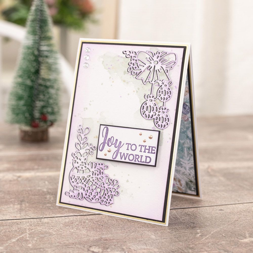 Crafters Companion Christmas Corner Die - Christmas Decor