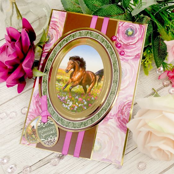 Hunkydory Topper Favorites - Run Free