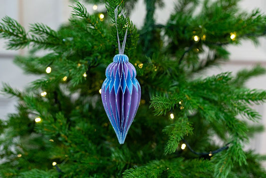 Gemini Christmas Decoration Dimensionals Die and Stencil - Layered Teardrop