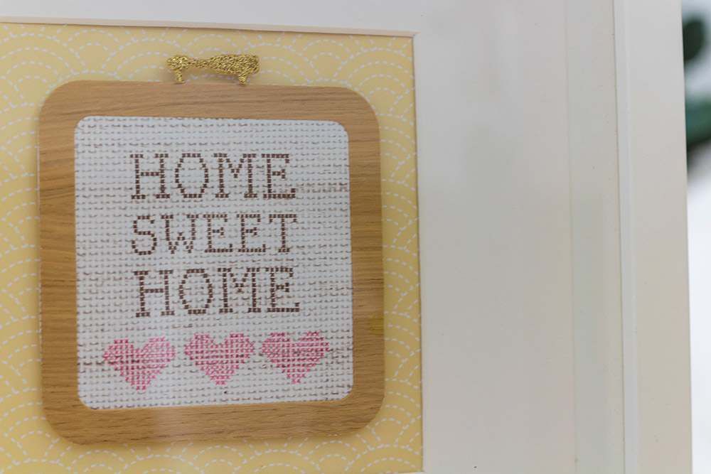 Sara Signature Sew Lovely Multi Media Die - Square Cross Stitch Hoop